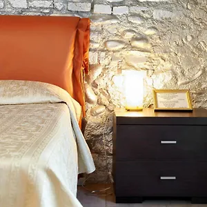 Antico Borgo Aparthotel Bergamo